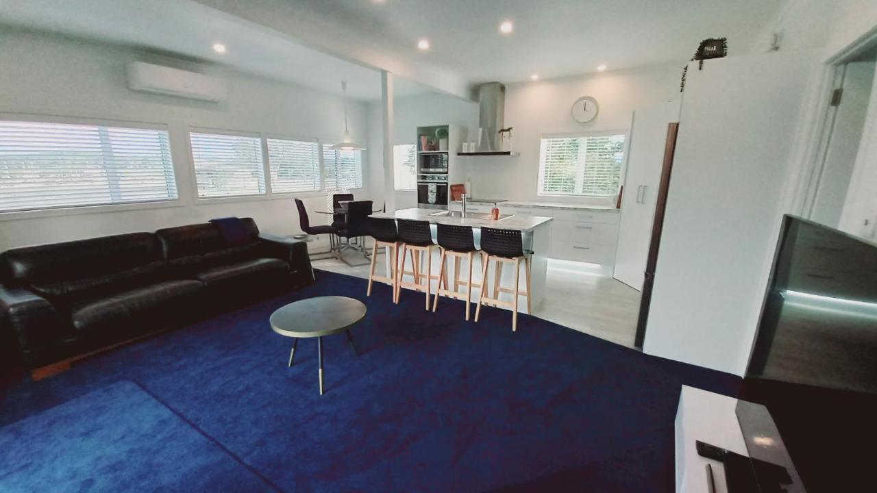 Coromandel Town Harbourside Cottage Luxury Accommodation Eksteriør billede