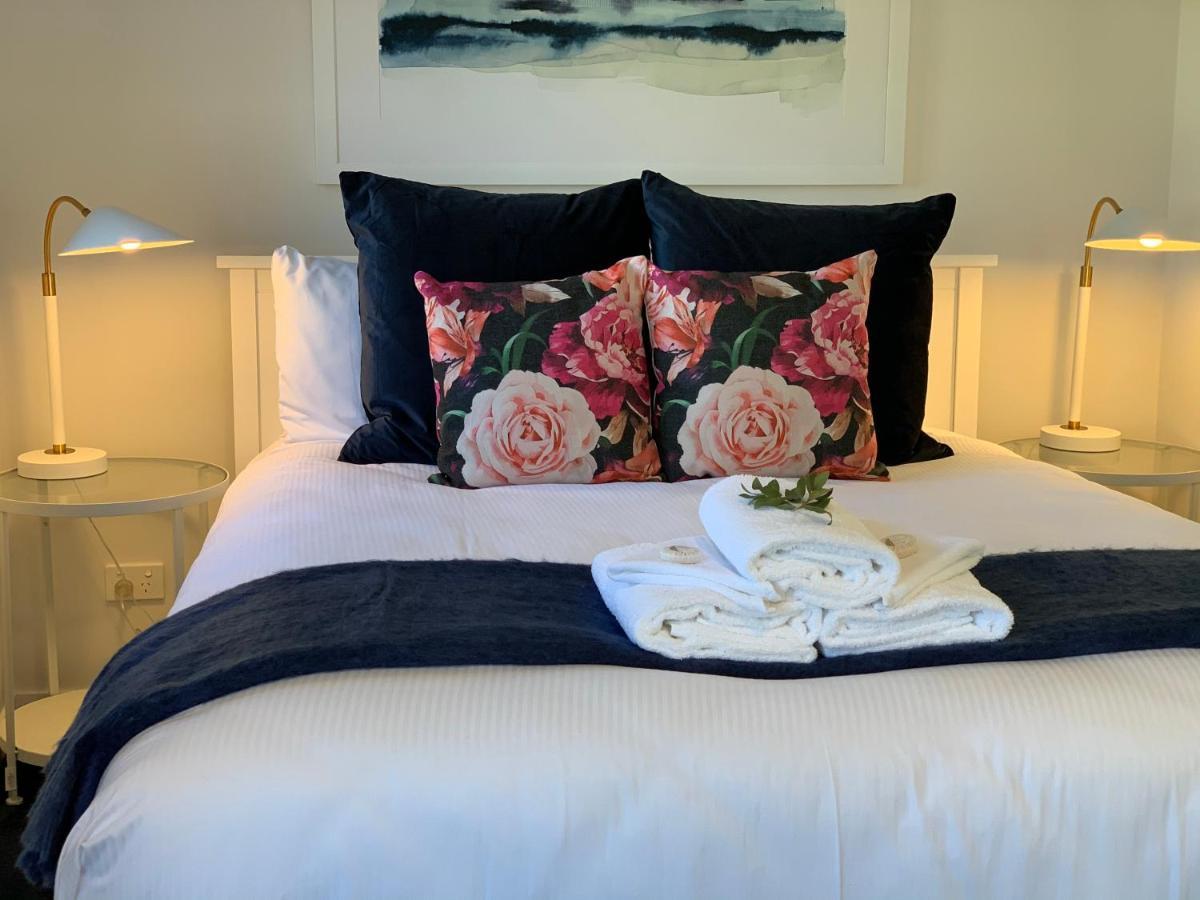 Coromandel Town Harbourside Cottage Luxury Accommodation Eksteriør billede